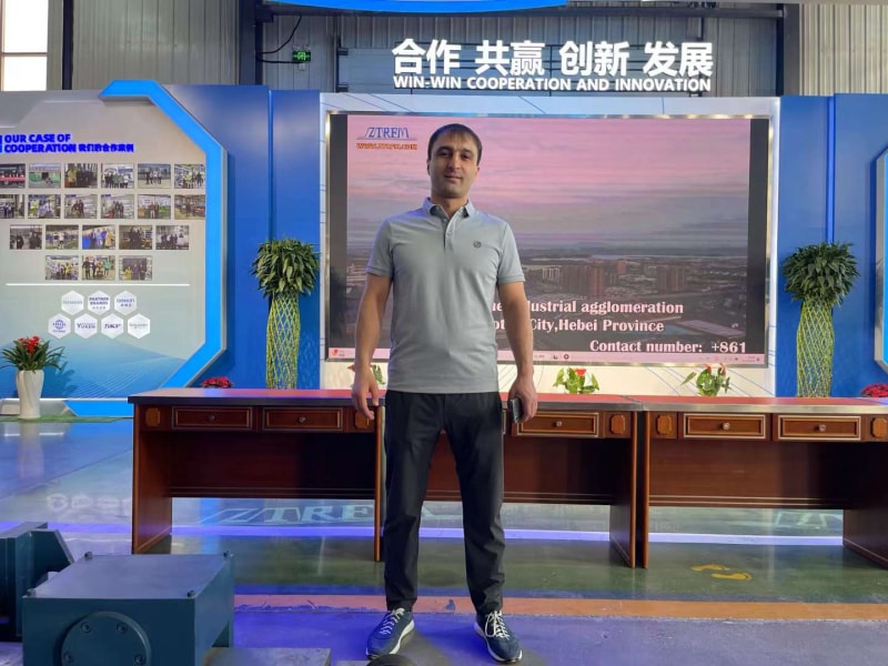 熱烈歡迎哈薩克斯坦國外客戶來訪中拓冷彎，共創(chuàng)輝煌新篇章