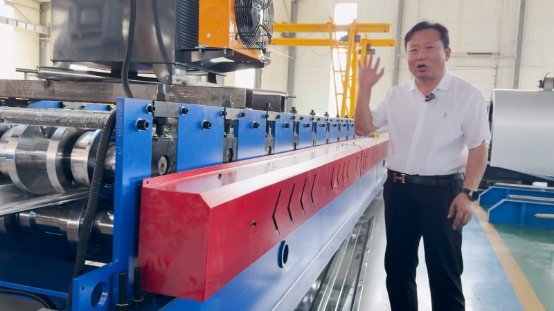 從功能單一到 “發(fā)電 + 防護(hù) + 節(jié)能”，中拓冷彎光伏不銹鋼屋面瓦：科技賦能建筑，助力綠色發(fā)展